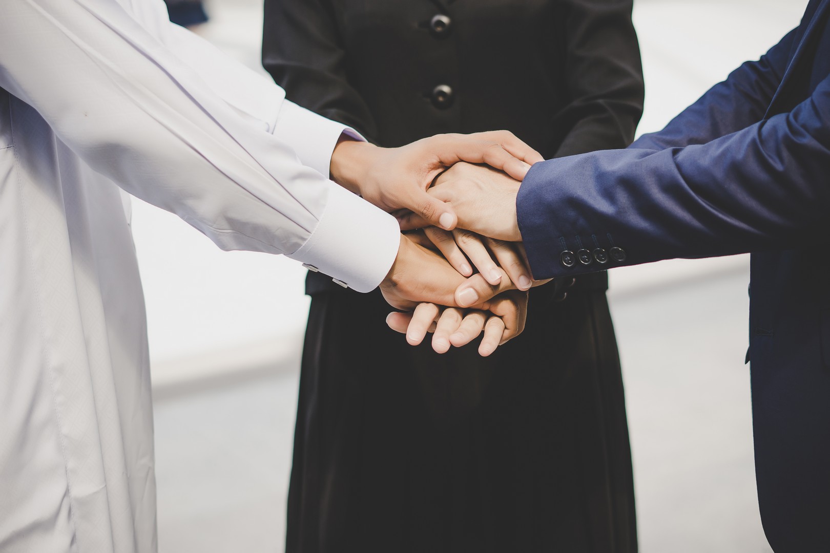 Connecting Experience. Shaping Talent.
